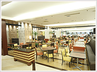 オリンピア店内