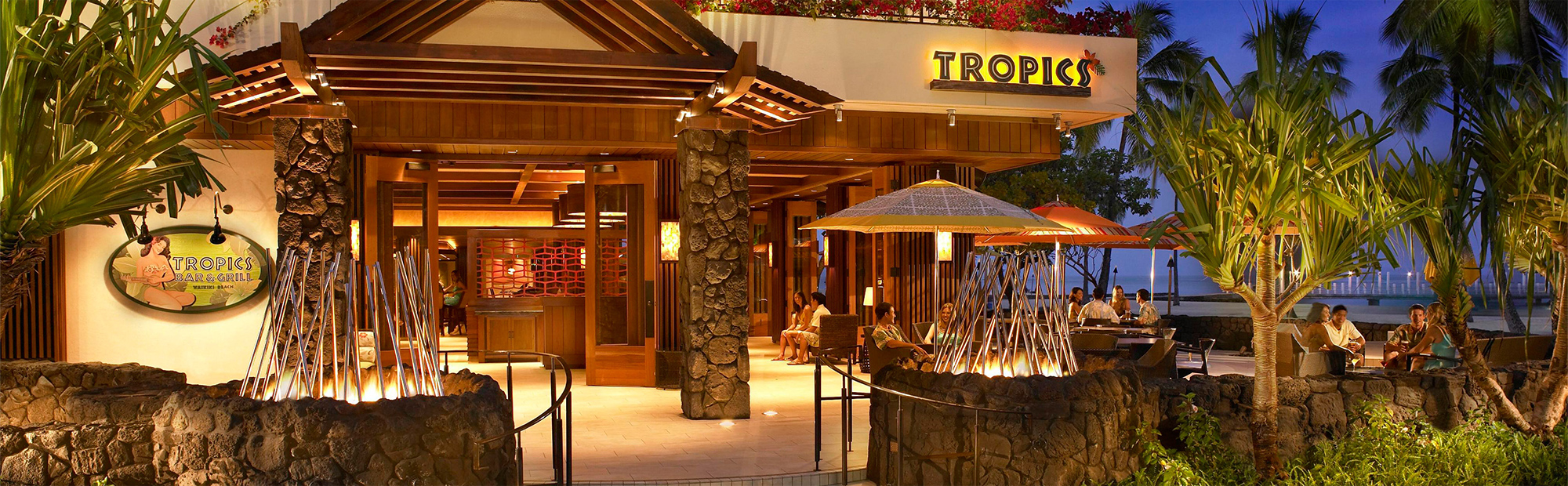 トロピックス・バー&グリルの画像