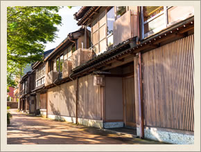 主計町茶屋街〔重要伝統的建造物群保存地区〕